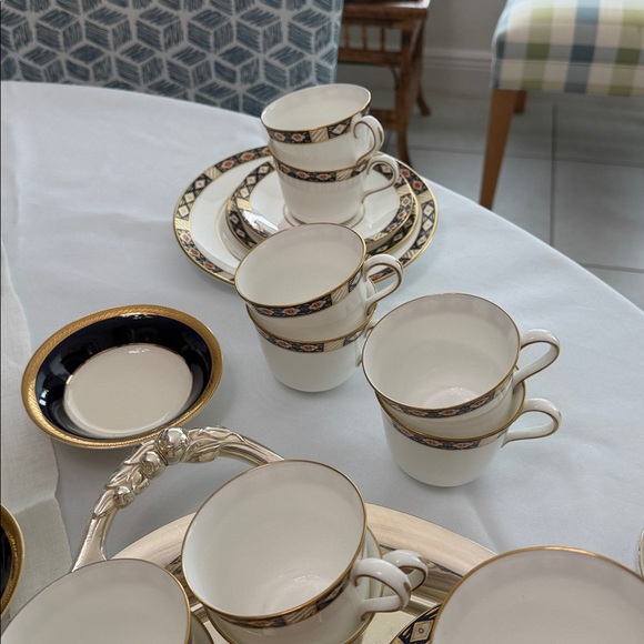 Royal Crown Derby “Kedleston” - Picture 4 of 5